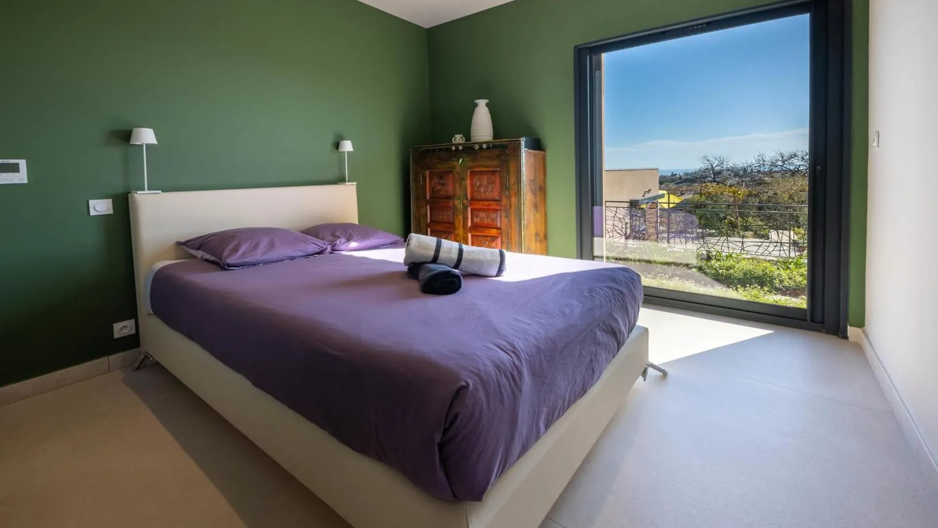 06Bk - Superb Contemporary Sea-View Villa Cagnes-sur-Mer 0*,